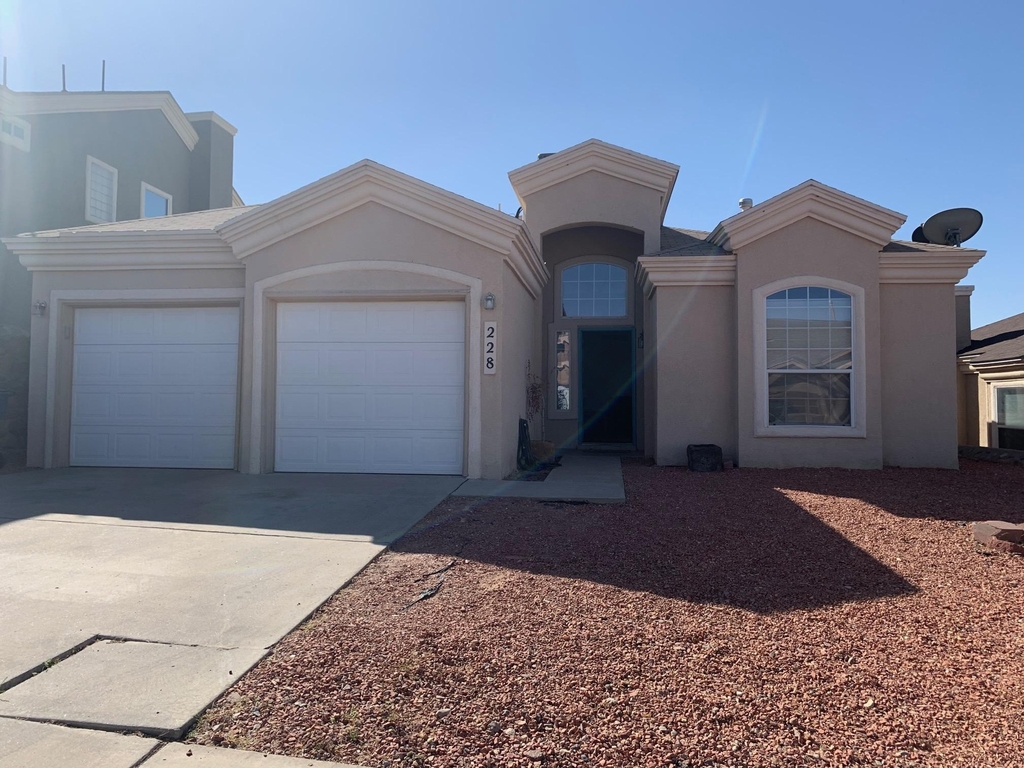 228 Ferinand Court - Photo 0