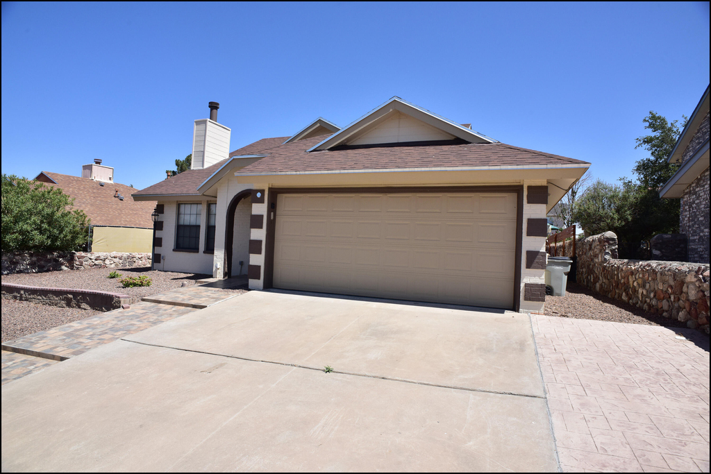 7229 Canyon Run Drive - Photo 3