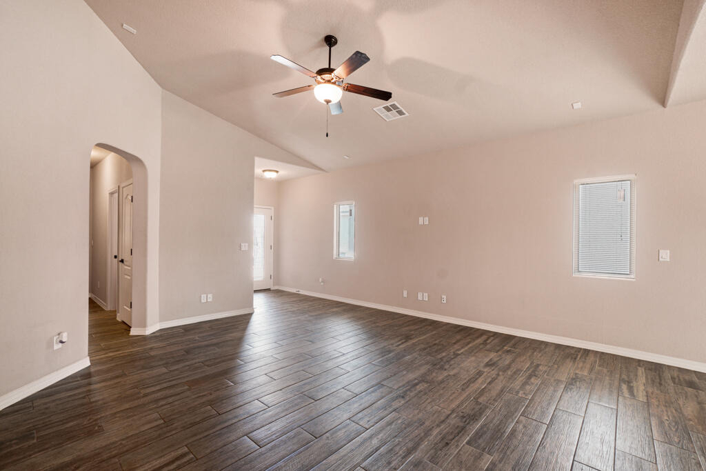 852 Lemington Street - Photo 5