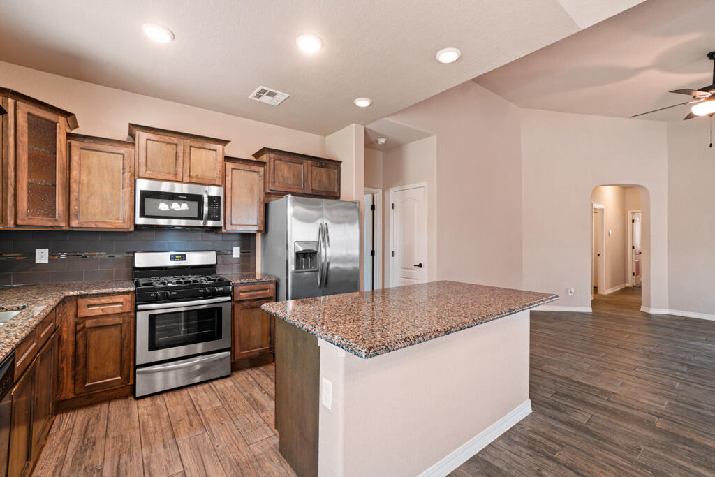 852 Lemington Street - Photo 9