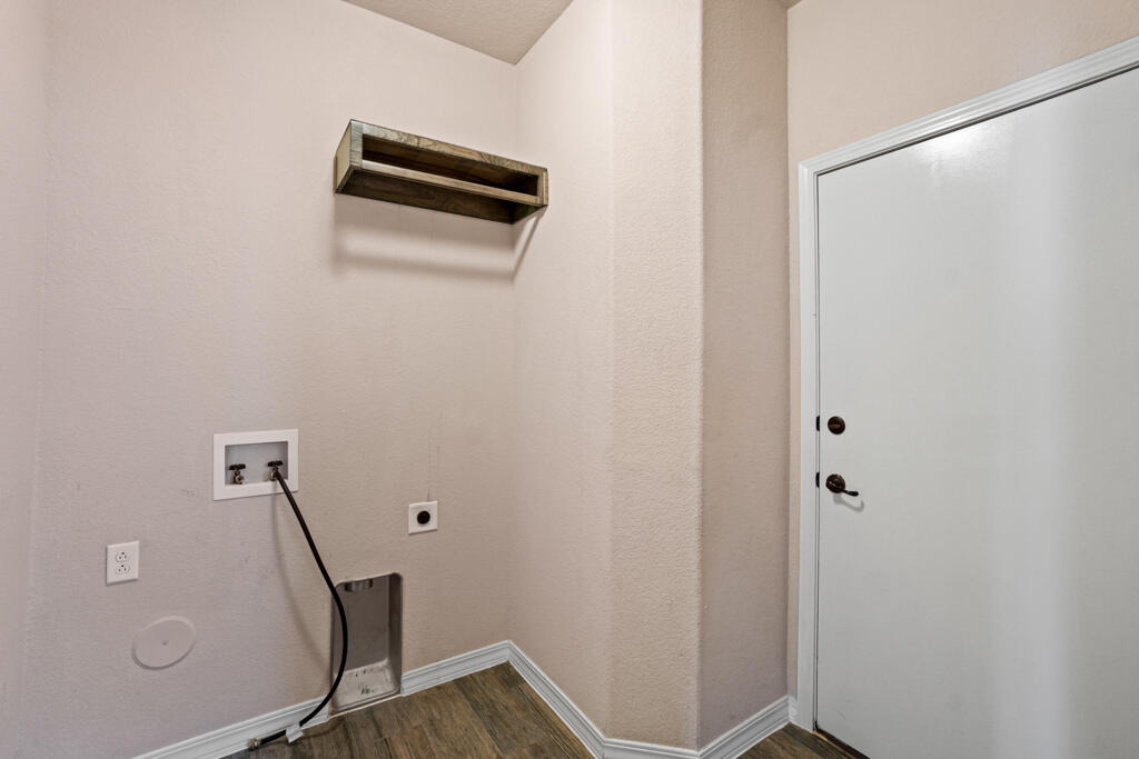 852 Lemington Street - Photo 32