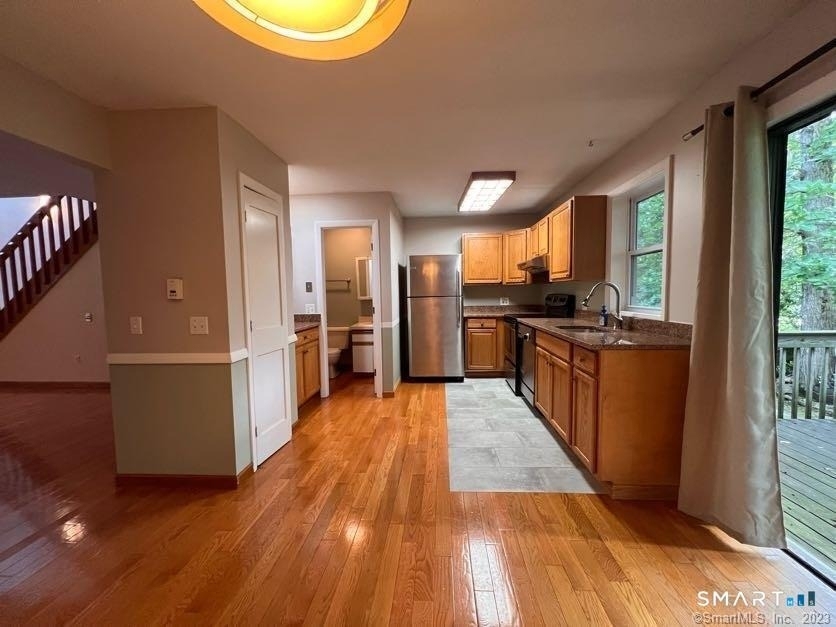 223 Flanders Road - Photo 17