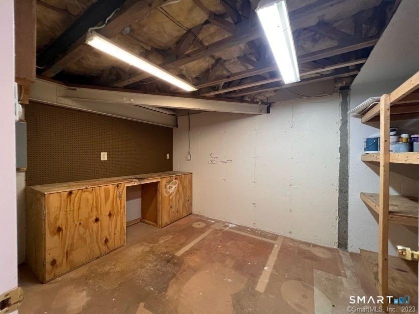 223 Flanders Road - Photo 27