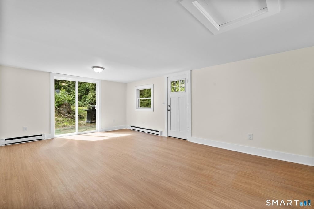 173 Elm Hill Road - Photo 15