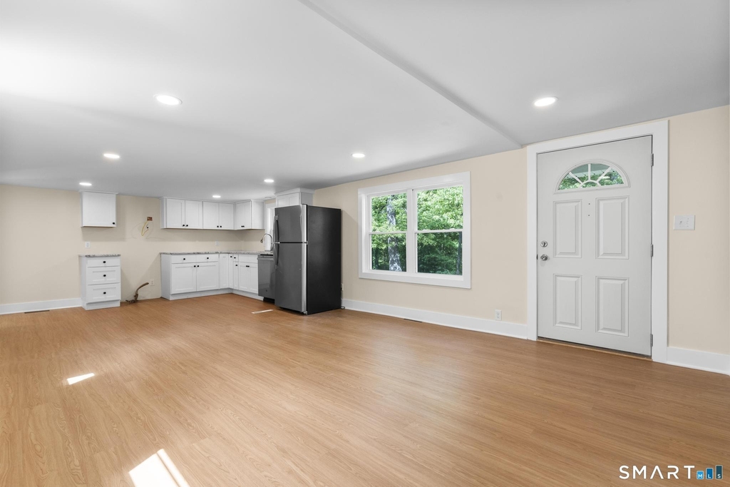 173 Elm Hill Road - Photo 3