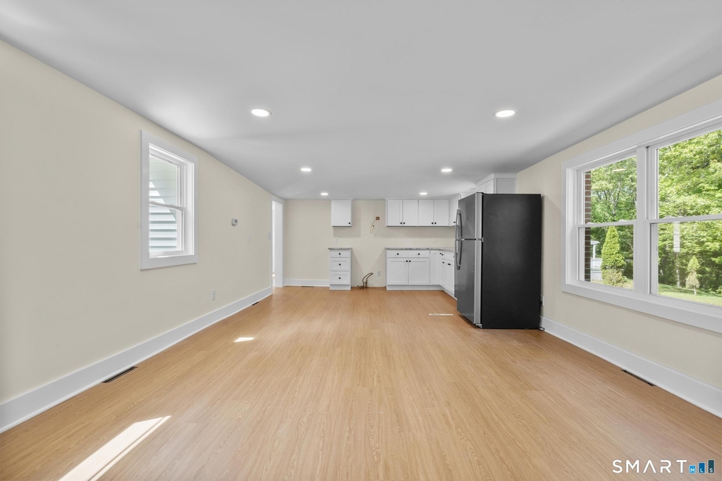 173 Elm Hill Road - Photo 2