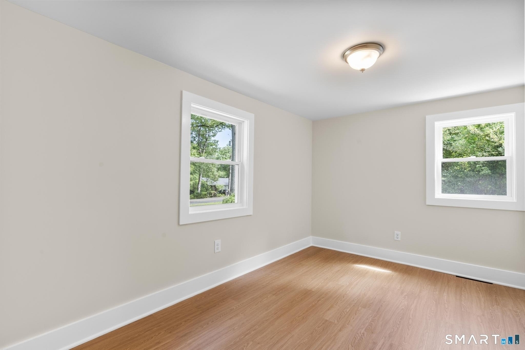 173 Elm Hill Road - Photo 7