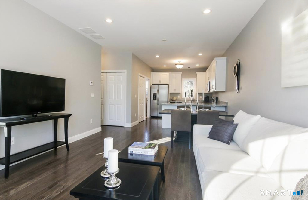 35 Ringgold Street - Photo 2