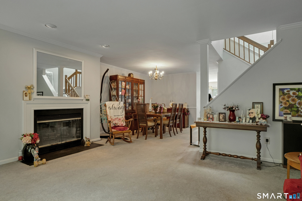 12 Boulevard Drive - Photo 3