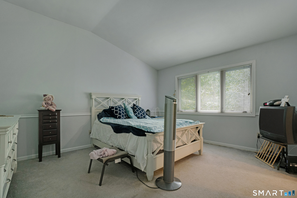 12 Boulevard Drive - Photo 9