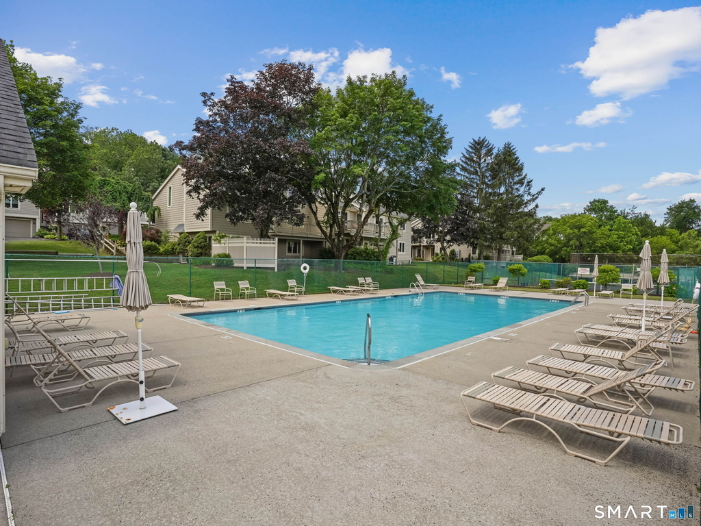 12 Boulevard Drive - Photo 16