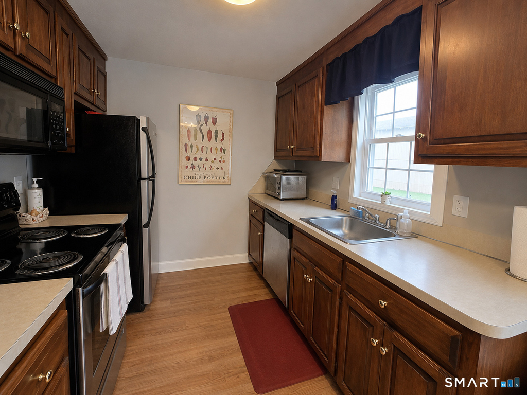 400 Main Street - Photo 4