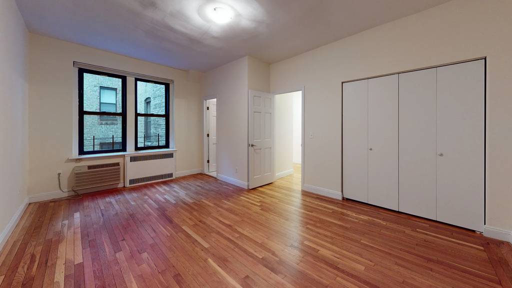 440 East 78th Street #2D - Photo 0