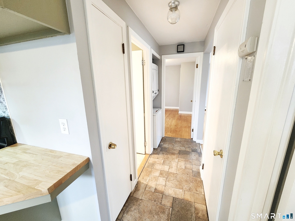 11 Union Place - Photo 1