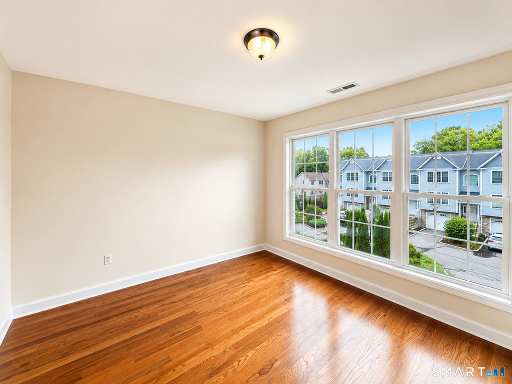 8 Old Oak Drive - Photo 6