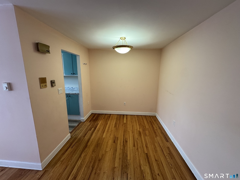24 Merrill Street - Photo 9