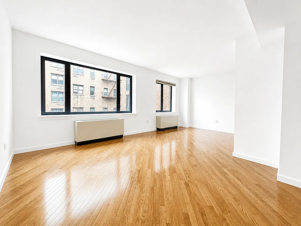 West 21nd Street - Photo 1