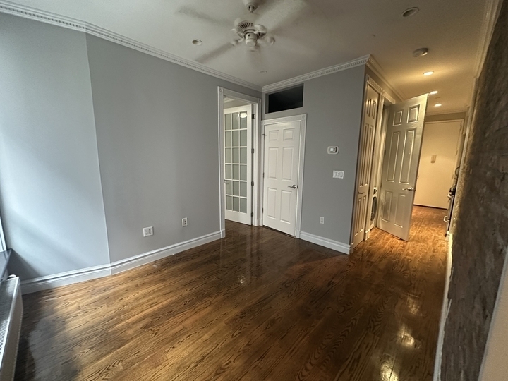 202 East 13th Street - Photo 5