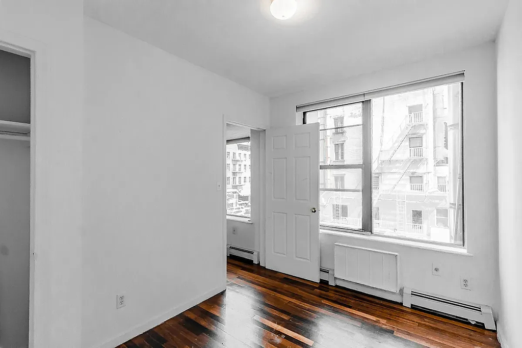 Lexington Avenue/28th st - Photo 2