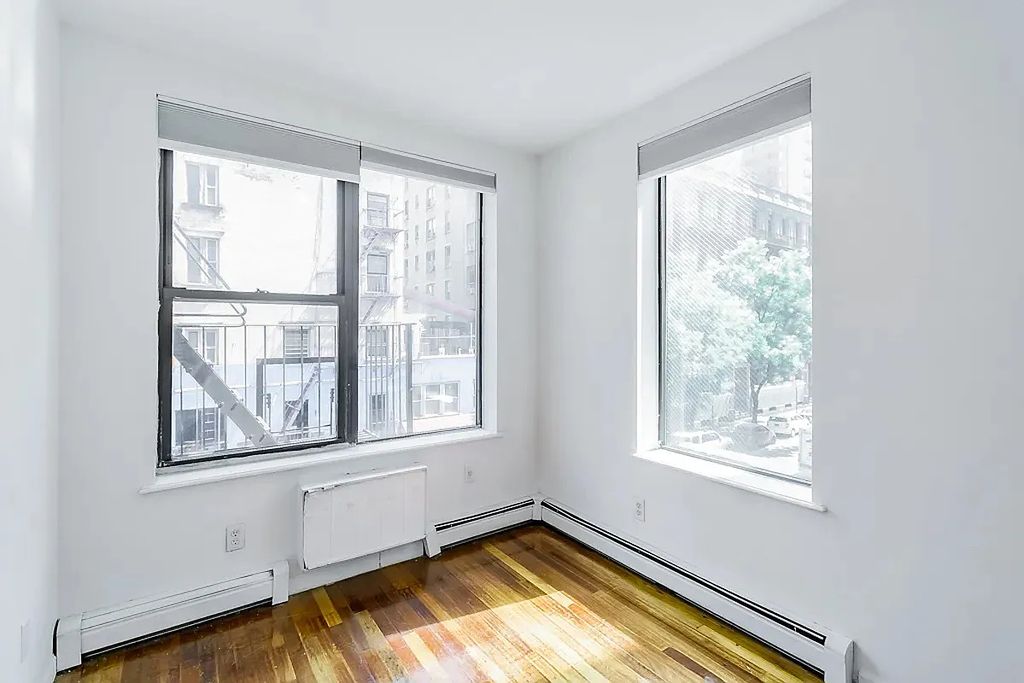 Lexington Avenue/28th st - Photo 1