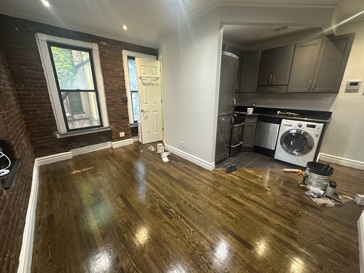 416 East 13th Street - Photo 1