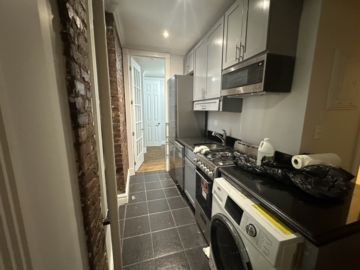 416 East 13th Street - Photo 2