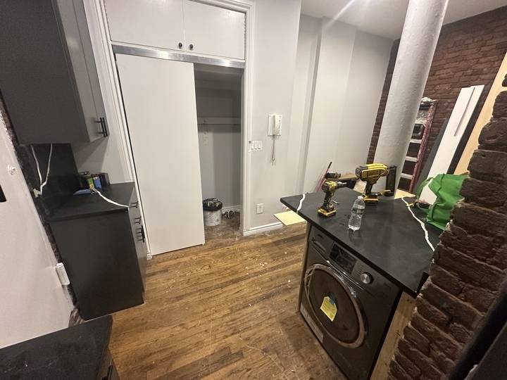 57 Thompson Street - Photo 3