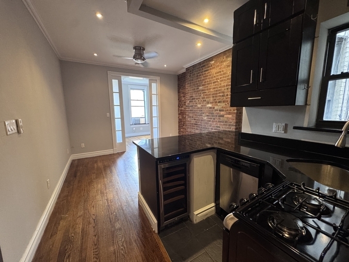 248 Mott Street - Photo 1