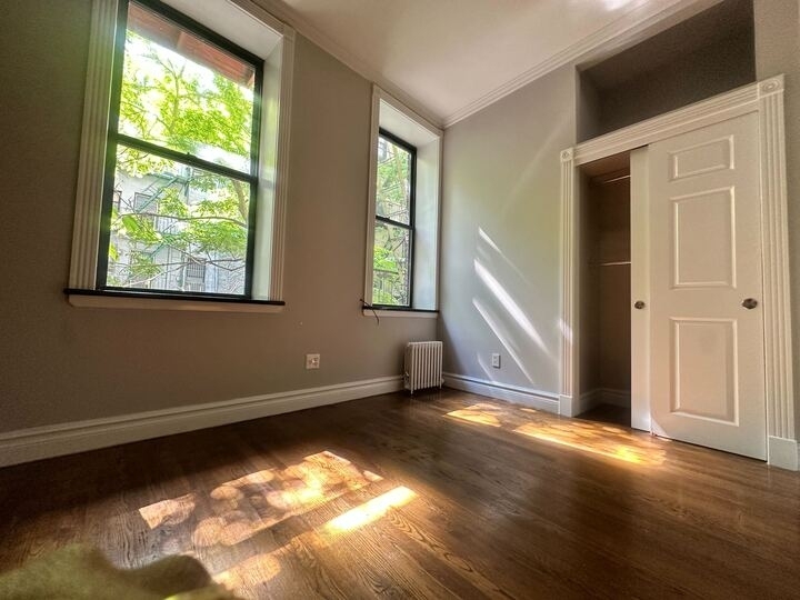 250 Mott Street - Photo 1