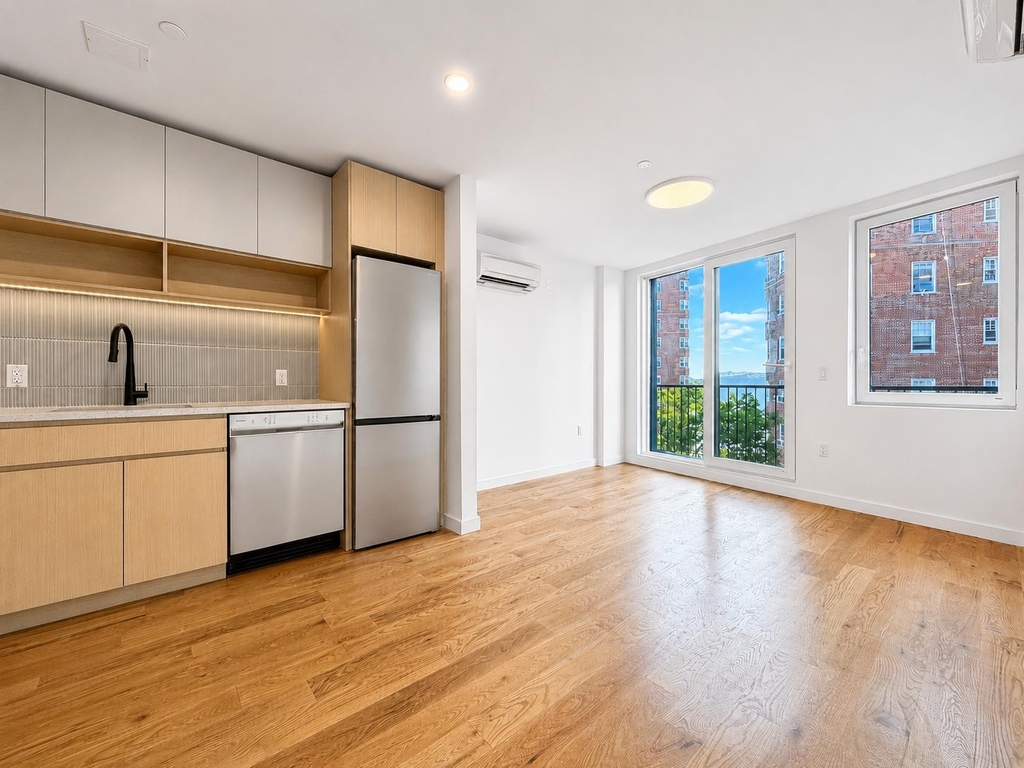 205 Cabrini Boulevard - Photo 1