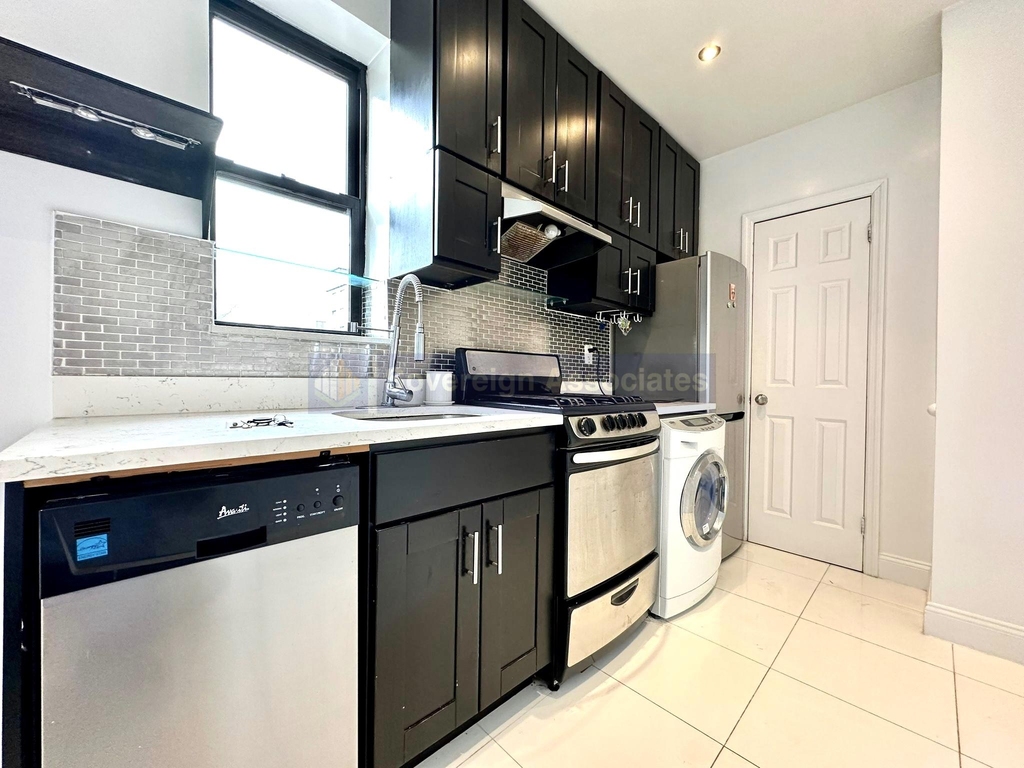 109 West 105th Street - Photo 3