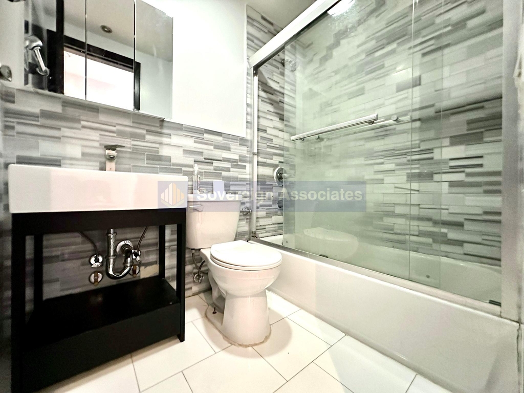109 West 105th Street - Photo 5