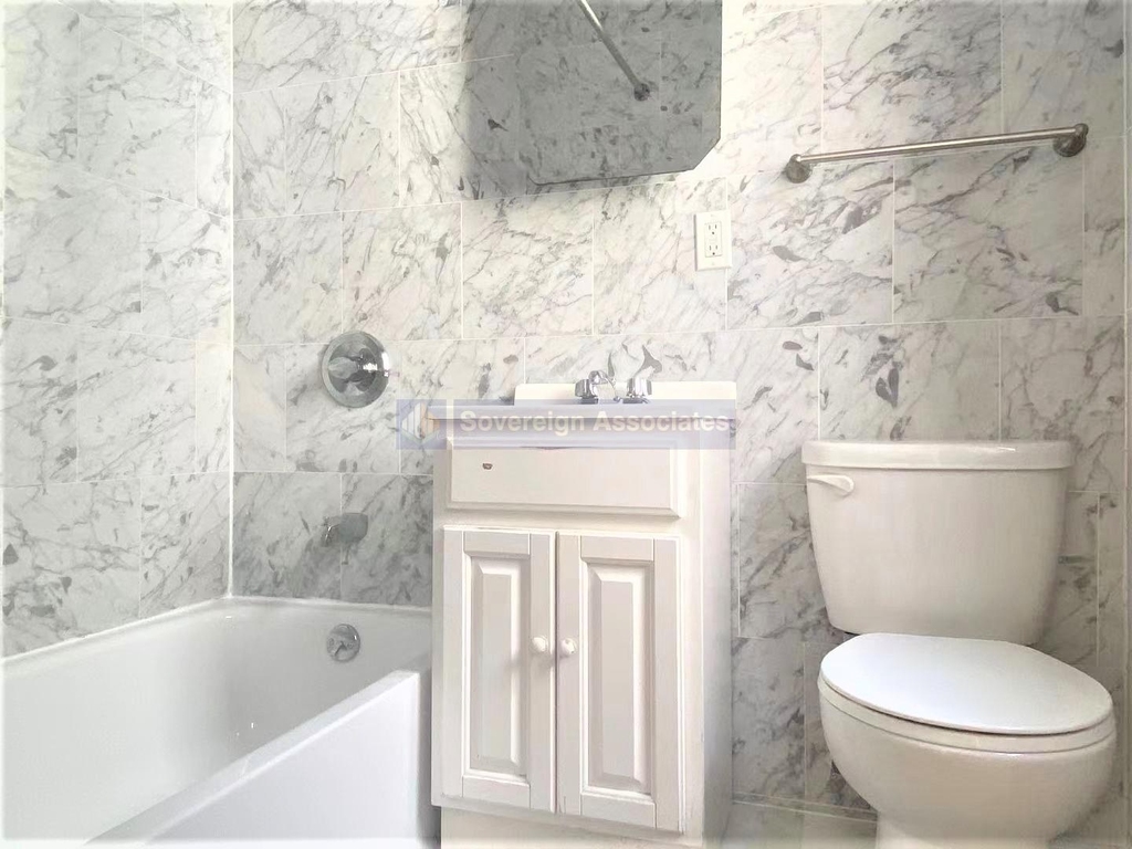270 Fort Washington Avenue - Photo 10