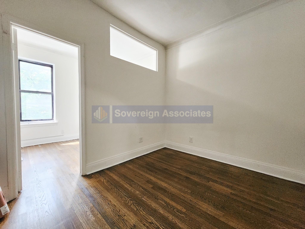 156 East 85th Street - Photo 1