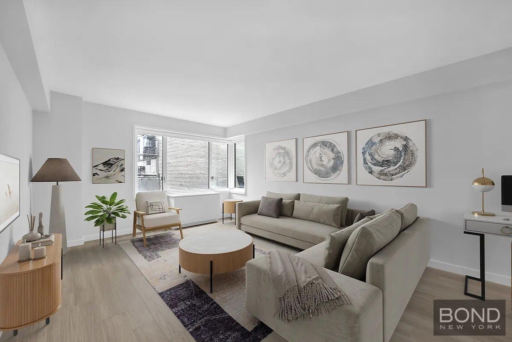 East 66th Street - Photo 4