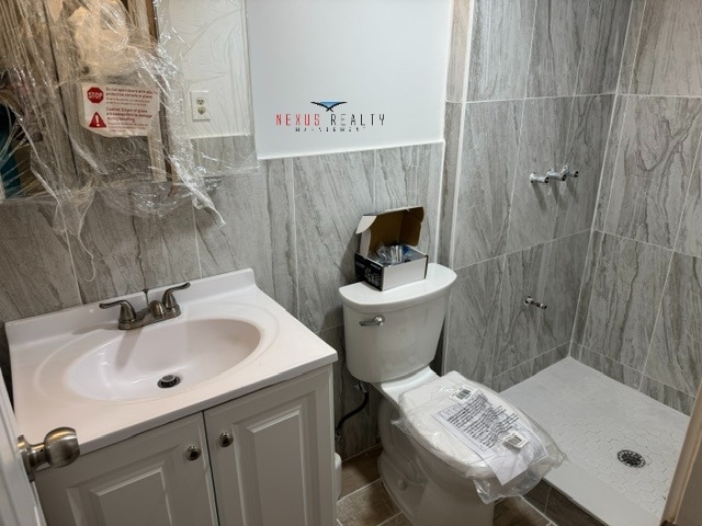 40-83 Denman Street - Photo 9