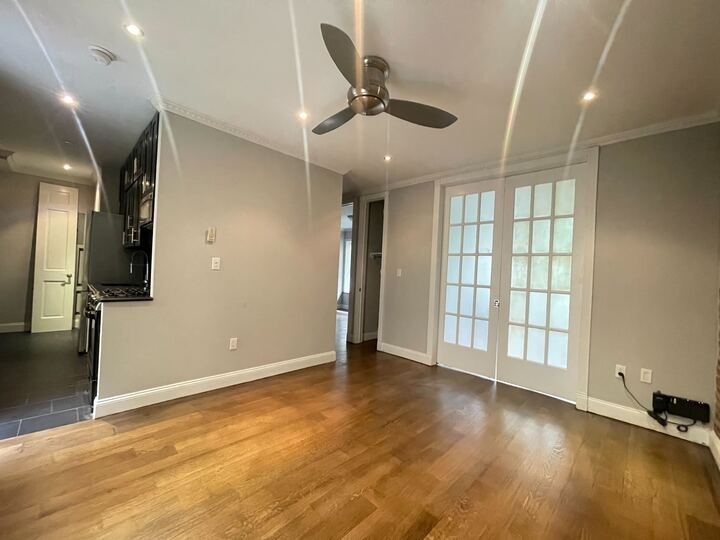 326 East 100th Street - Photo 7