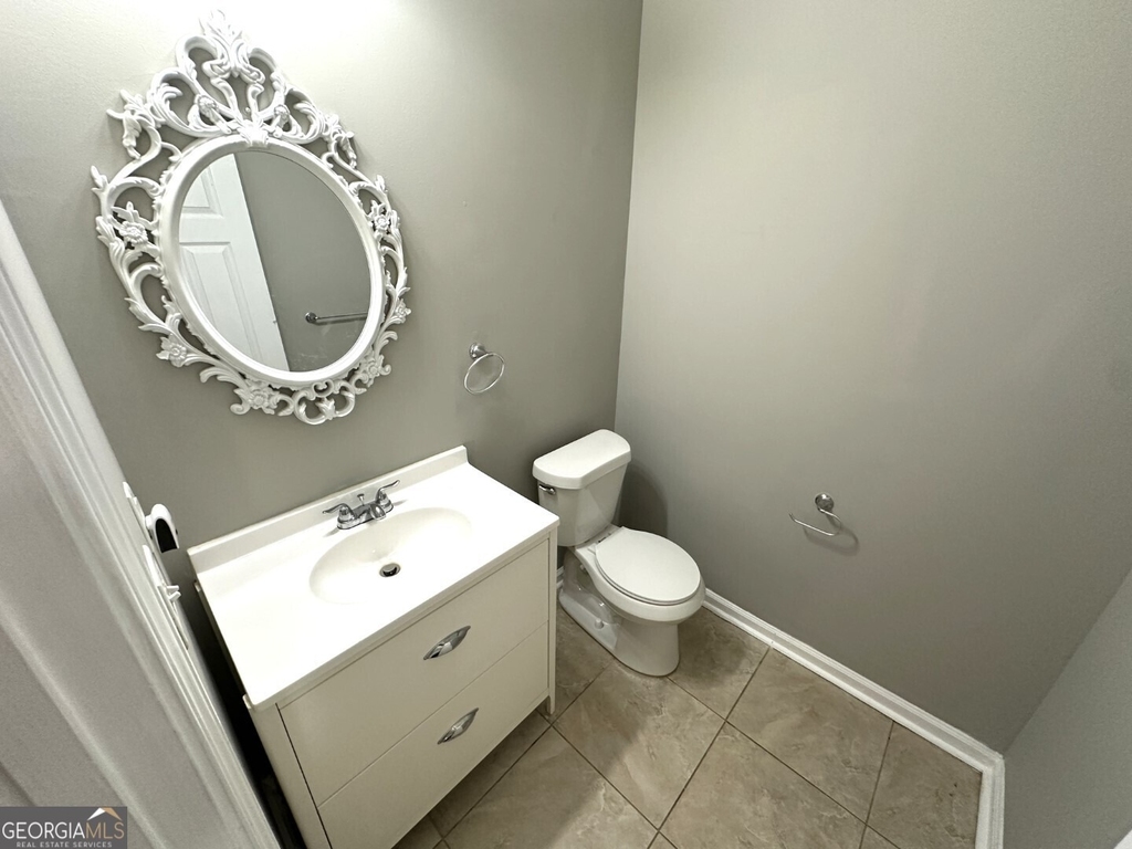7040 Biltmore Trace - Photo 11