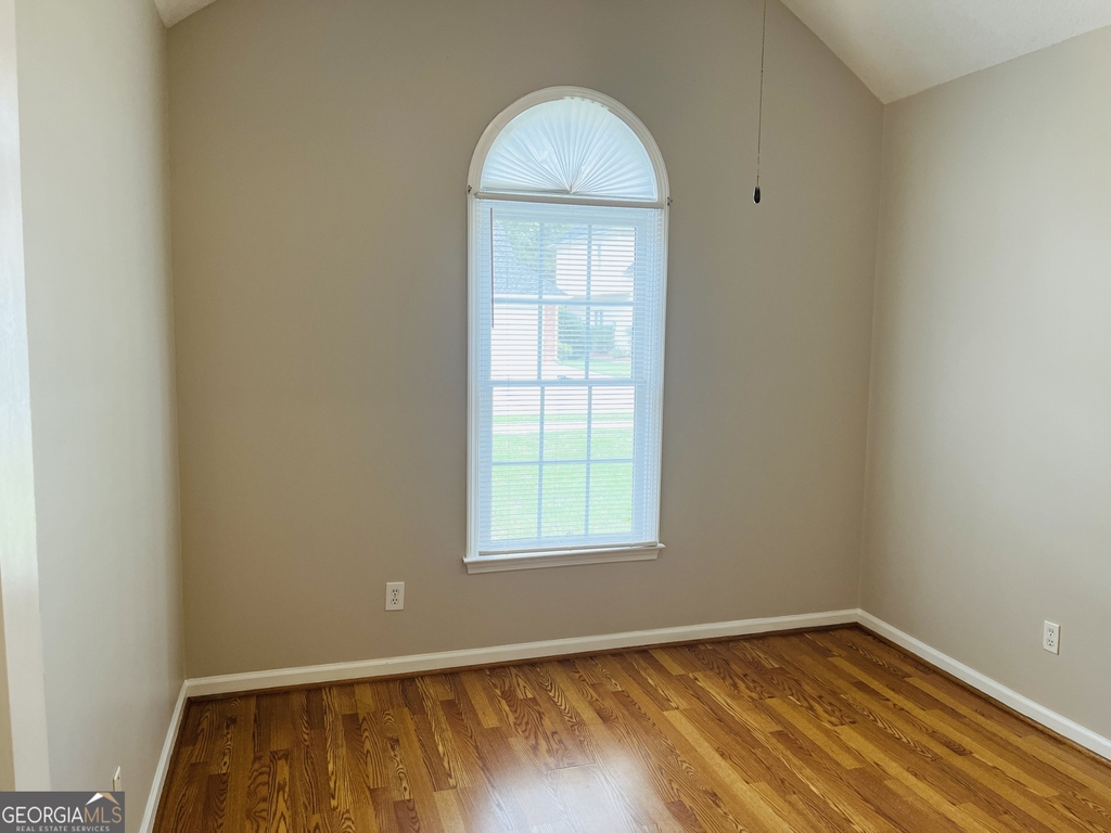 155 Woodstream Way - Photo 31