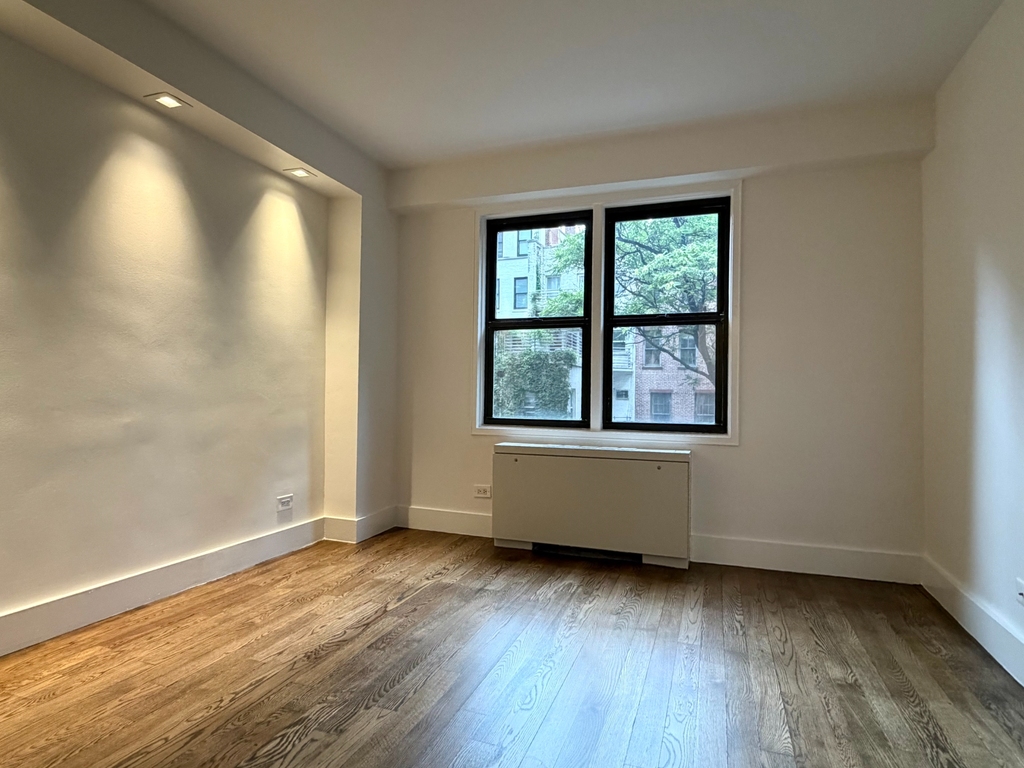 63rd Street & 3rd Avenue - Photo 8