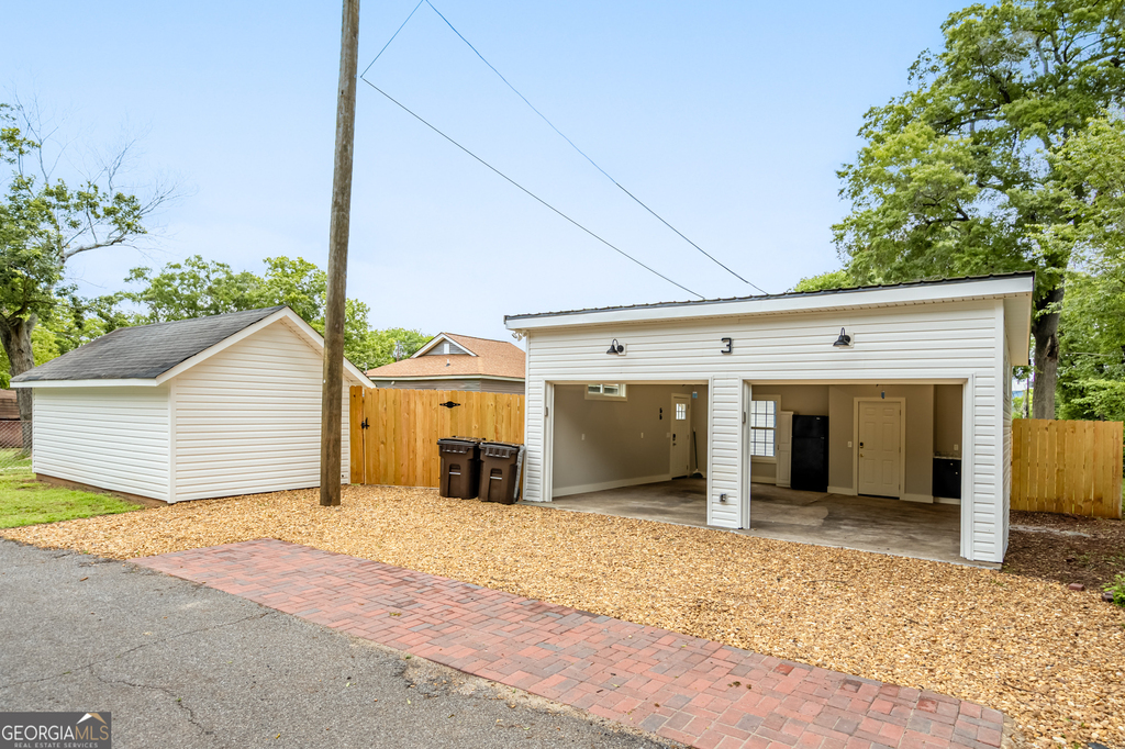 3 Parmenter Street - Photo 32