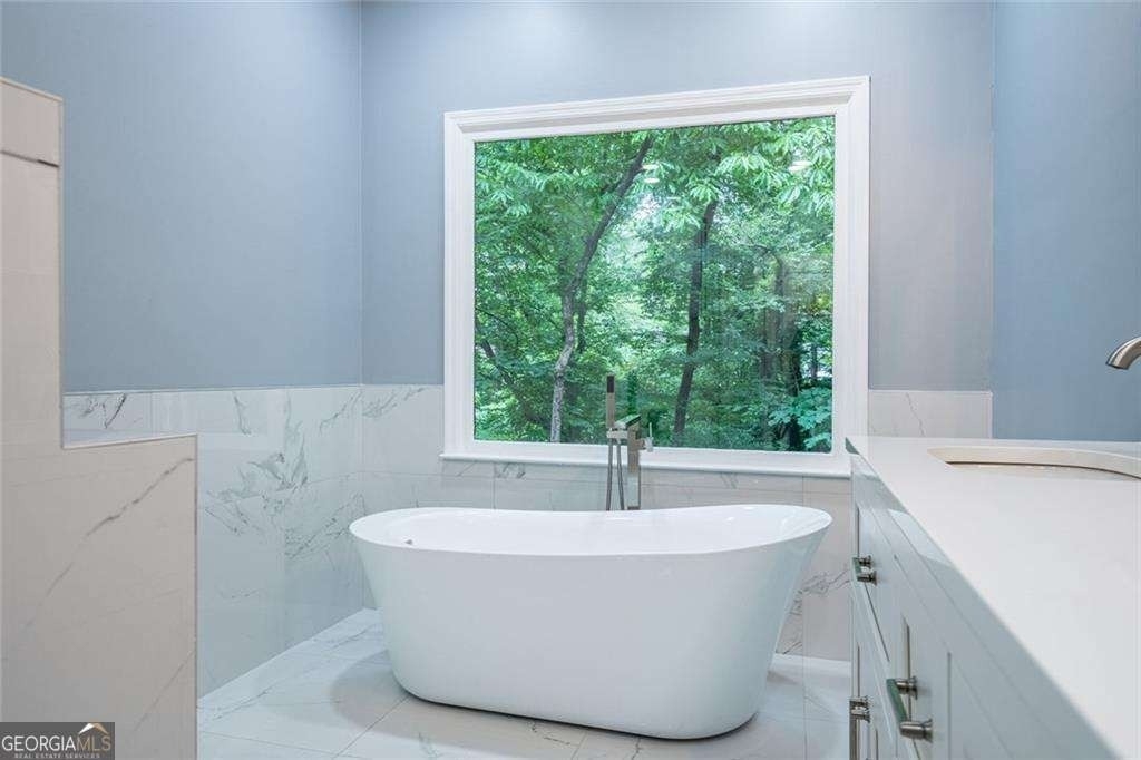 3924 Ashford Dunwood Road Ne - Photo 16