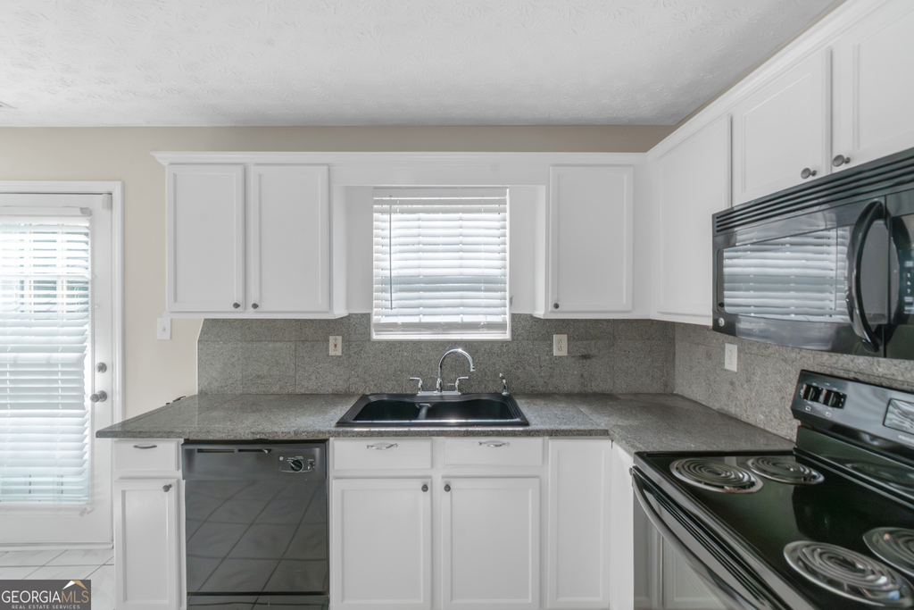 97 Livingston Lane - Photo 7