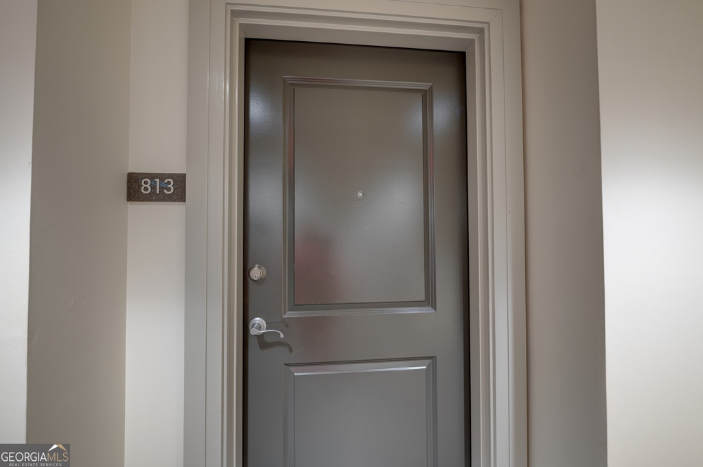 3040 Peachtree Road Nw - Photo 1