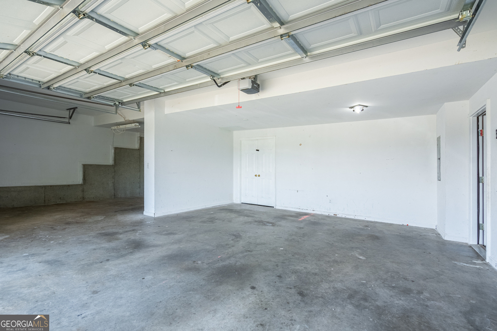 1 Carrington Drive - Photo 32