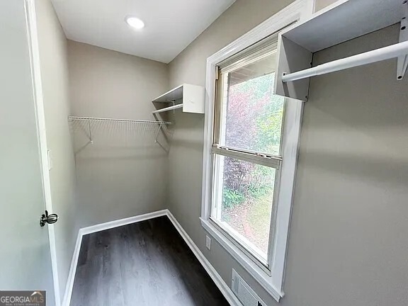 1523 Delia Drive - Photo 12