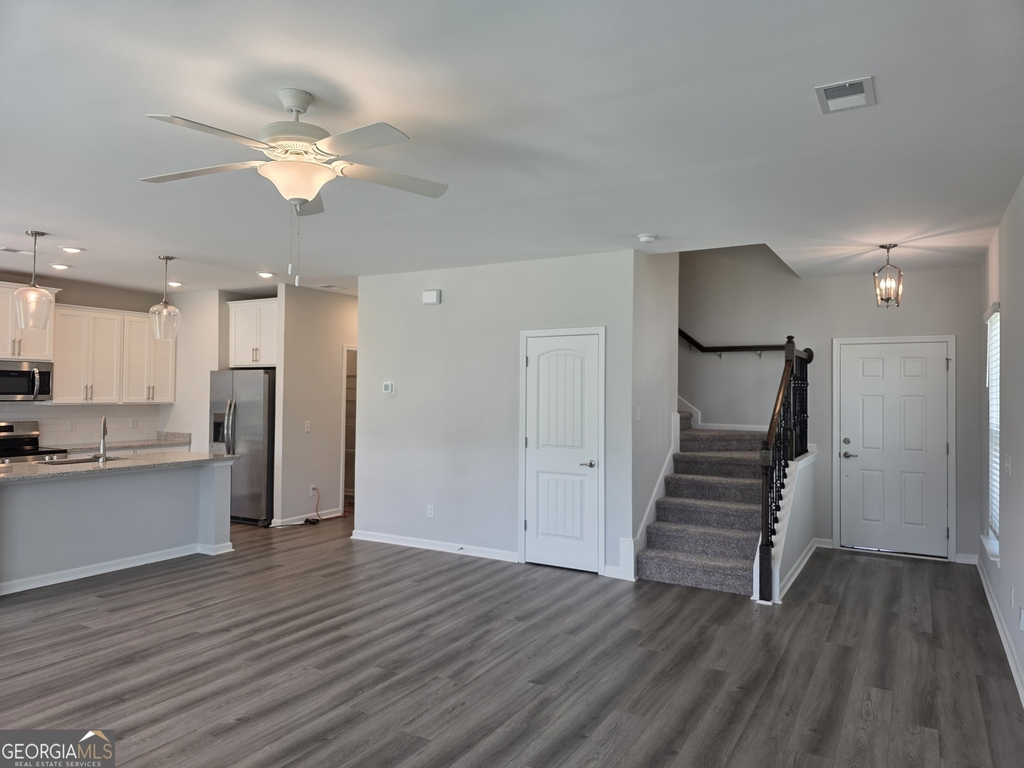 27 Ashmont Street - Photo 4