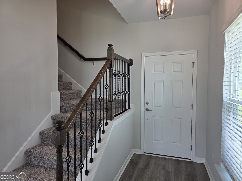 27 Ashmont Street - Photo 2