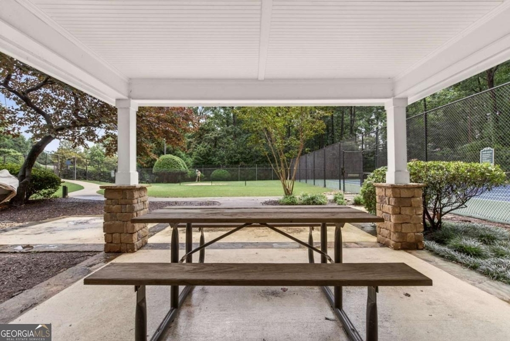 3140 Seven Pines Court - Photo 24