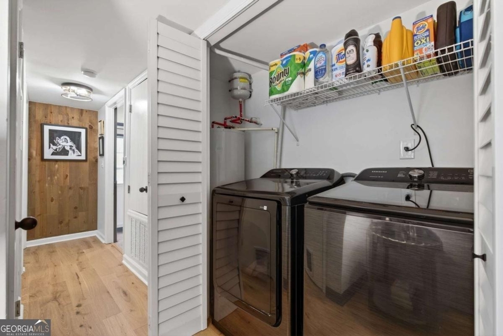3140 Seven Pines Court - Photo 12